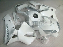 Charger l&#39;image dans la galerie, All Pearl White Factory Style - CBR600RR 03-04 Fairing Kit -