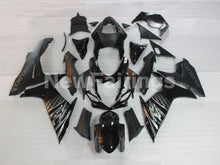 Charger l&#39;image dans la galerie, Black and Matte Factory Style - GSX-R750 11-24 Fairing Kit