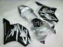 Charger l&#39;image dans la galerie, Black and Silver Factory Style - CBR 954 RR 02-03 Fairing