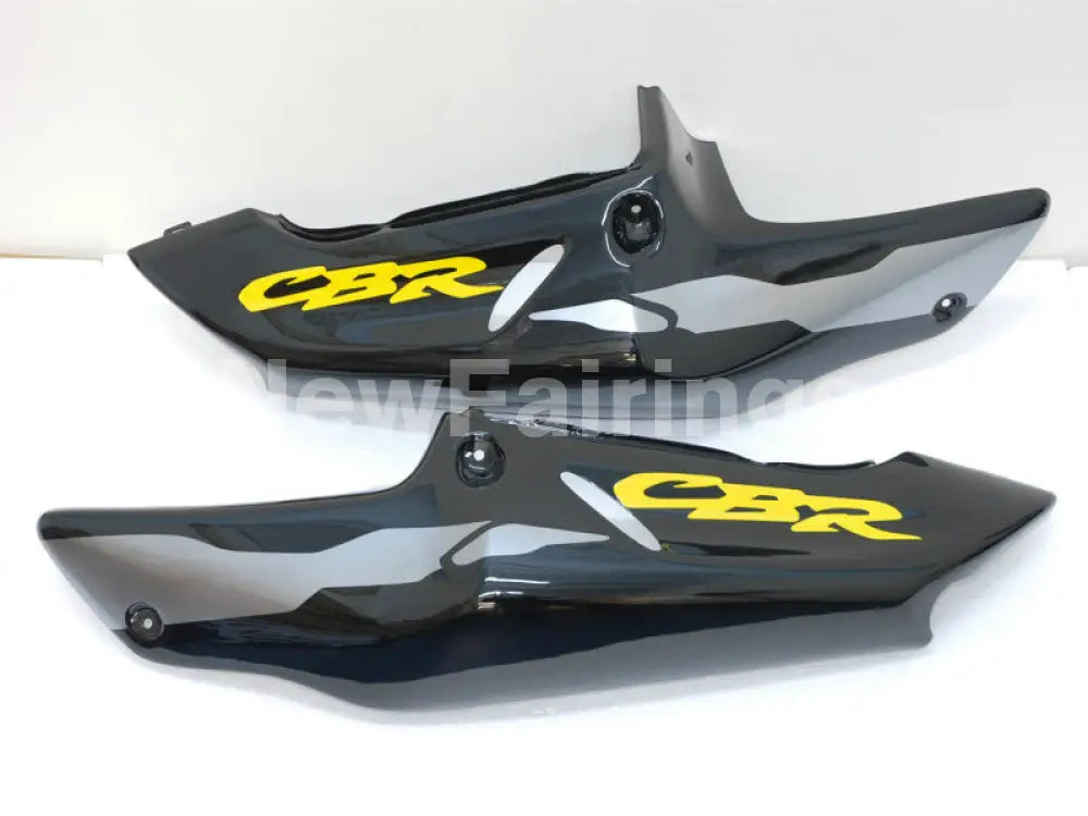 Black and Silver Yellow Factory Style - CBR 919 RR 98-99