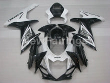 Charger l&#39;image dans la galerie, Black and White Factory Style - GSX-R750 11-24 Fairing Kit