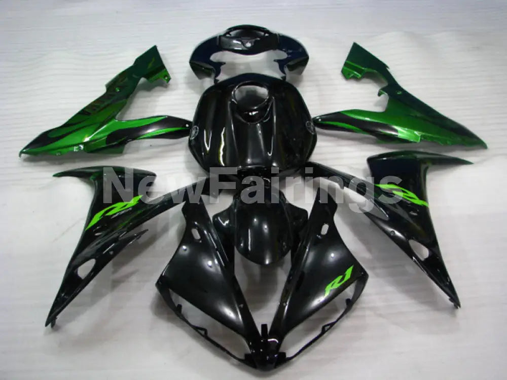 Black Green Flame - YZF-R1 04-06 Fairing Kit - Vehicles &