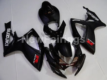 Charger l&#39;image dans la galerie, Black and Matte Factory Style - GSX-R750 06-07 Fairing Kit