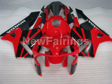 Charger l&#39;image dans la galerie, Black and Red Factory Style - CBR600RR 03-04 Fairing Kit -