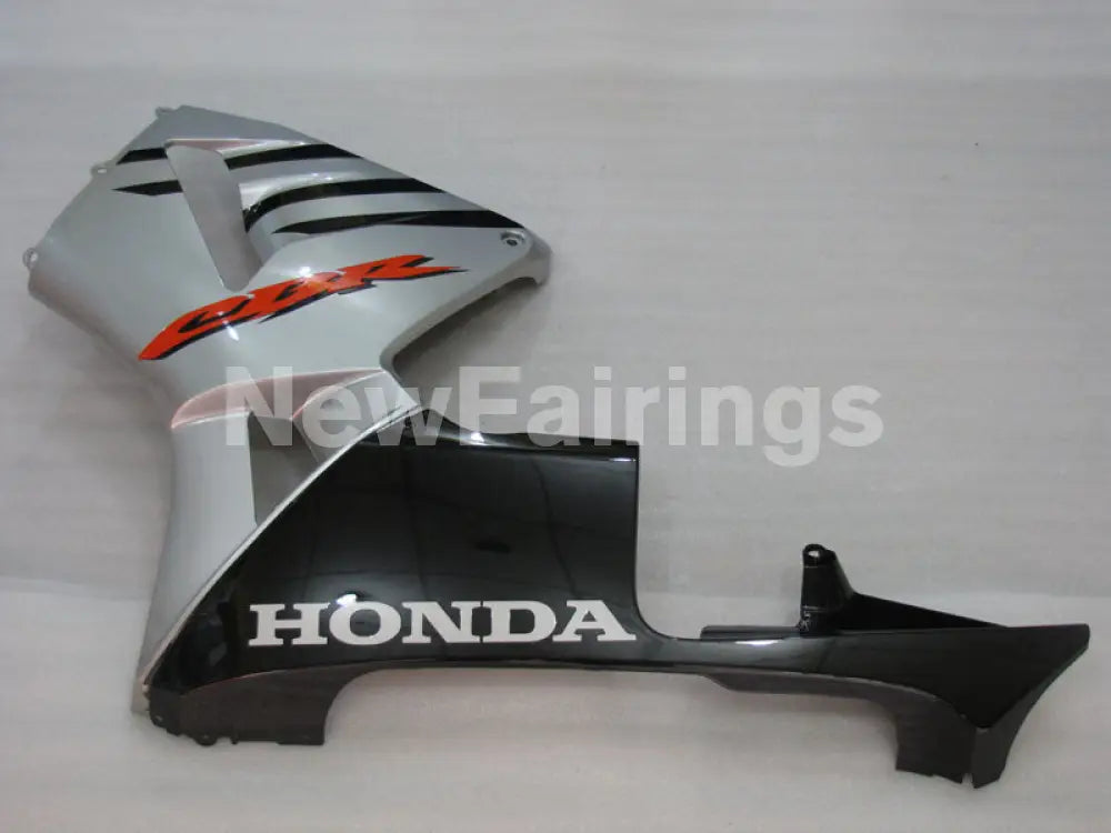 Black and Silver Factory Style - CBR600RR 05-06 Fairing Kit