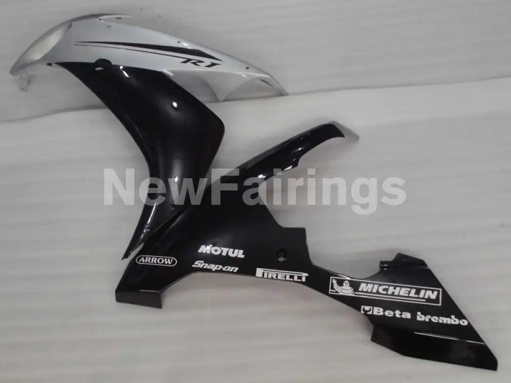 Black Silver Factory Style - YZF-R1 04-06 Fairing Kit