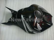 Charger l&#39;image dans la galerie, Black and Silver Fire - CBR1000RR 04-05 Fairing Kit -