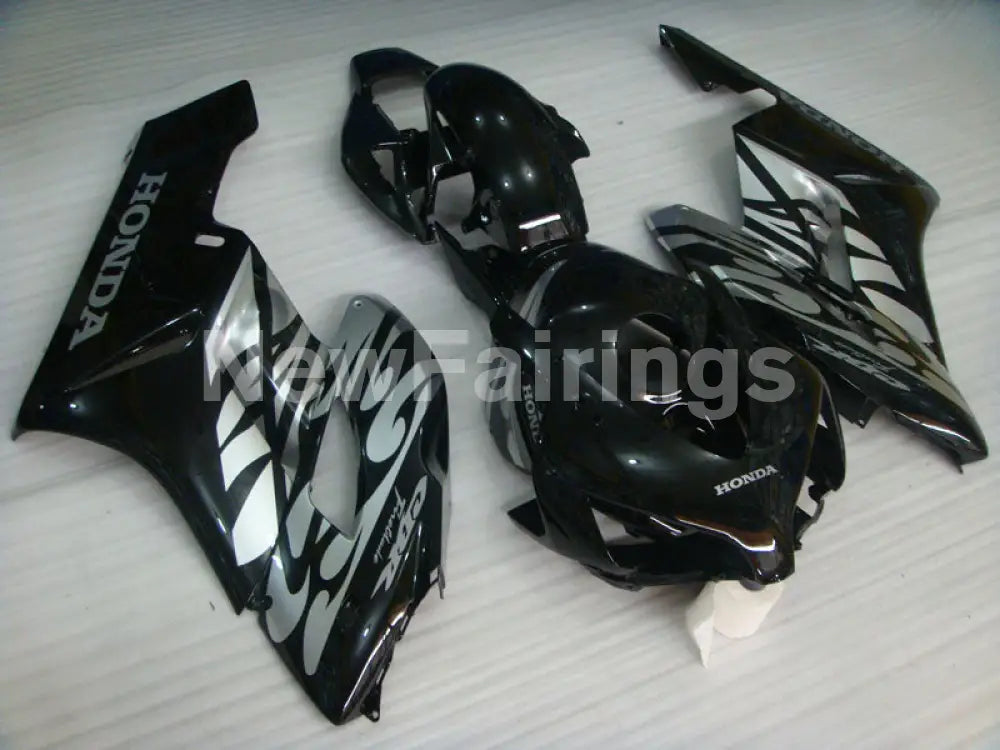 Black and Silver Fire - CBR1000RR 04-05 Fairing Kit -