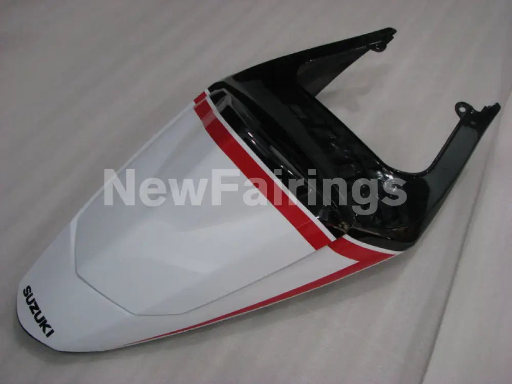 Black and White Beacon - GSX-R600 04-05 Fairing Kit -