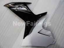 Charger l&#39;image dans la galerie, Black White Factory Style - GSX-R750 11-24 Fairing Kit