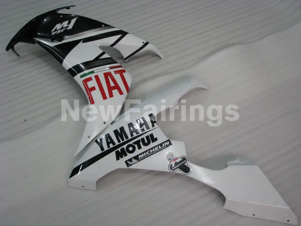 Black and White FIAT - YZF-R1 04-06 Fairing Kit - Vehicles