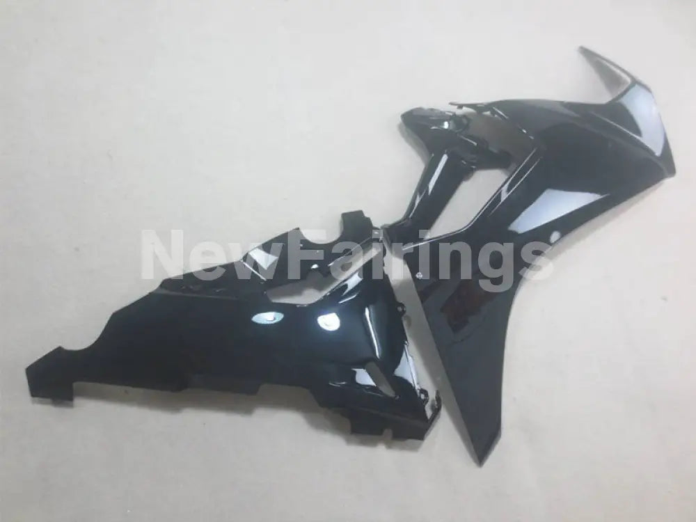 Gloss Black No decals - CBR1000RR 17-23 Fairing Kit -