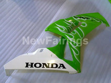 Charger l&#39;image dans la galerie, Green and White Flame - CBR1000RR 06-07 Fairing Kit -