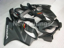 Charger l&#39;image dans la galerie, Matte Black Factory Style - CBR600 F4i 01-03 Fairing Kit -