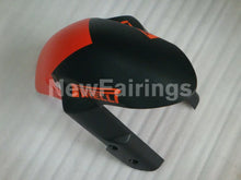 Charger l&#39;image dans la galerie, Matte Black and Orange Corona - GSX-R600 06-07 Fairing Kit