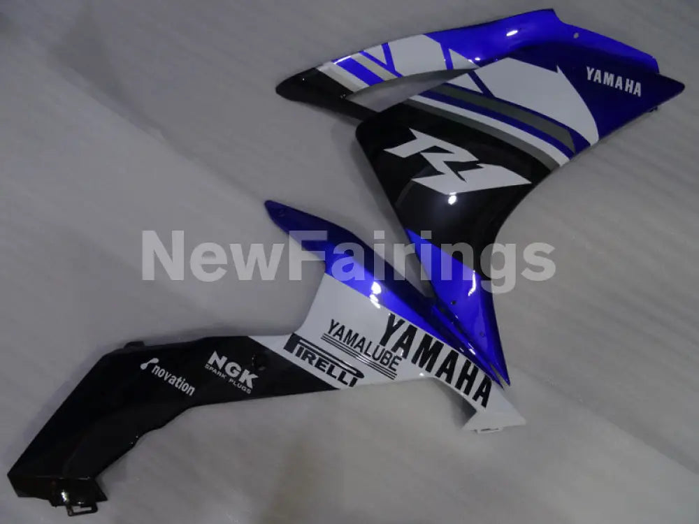 Number 33 Blue Black White PIRELLI - YZF-R1 07-08 Fairing