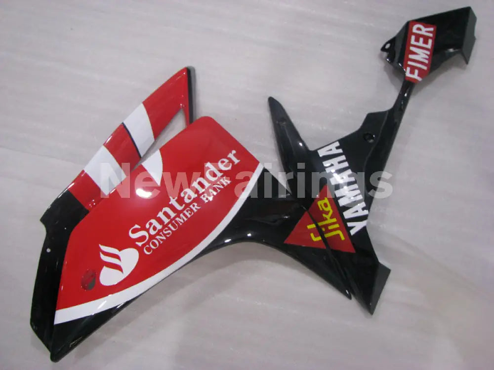 Number 41 Red Black White Santander - YZF-R1 07-08 Fairing