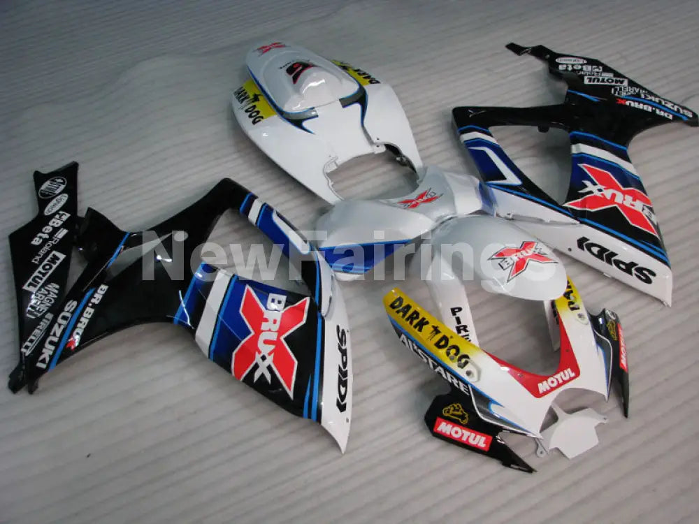 Number 76 White and Blue Red Dark Dog - GSX-R600 06-07