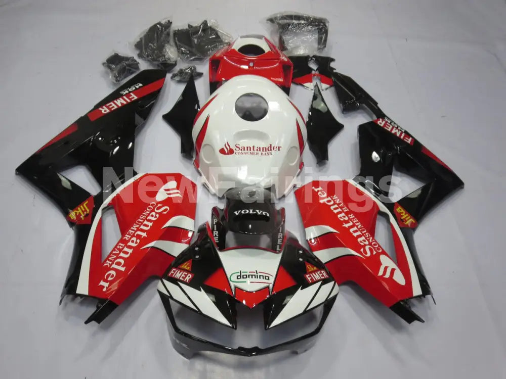 Red and Black Santander - CBR600RR 13-23 Fairing Kit -