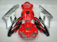 Charger l&#39;image dans la galerie, Red Black and Silver Factory Style - CBR1000RR 04-05 Fairing