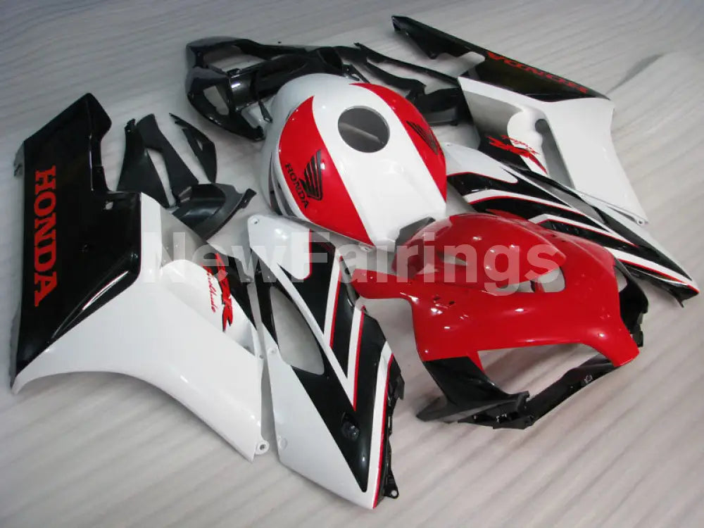 Red and White Black Factory Style - CBR1000RR 04-05 Fairing