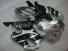 Charger l&#39;image dans la galerie, Silver and Black Factory Style - CBR600 F4 99-00 Fairing Kit