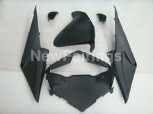 Charger l&#39;image dans la galerie, Silver and Black Factory Style - CBR600RR 05-06 Fairing Kit