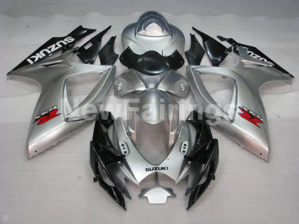 Silver and Black Factory Style - GSX-R750 06-07 Fairing Kit