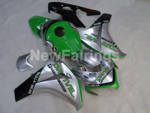 Charger l&#39;image dans la galerie, Silver and Green DRIVE - CBR1000RR 08-11 Fairing Kit -