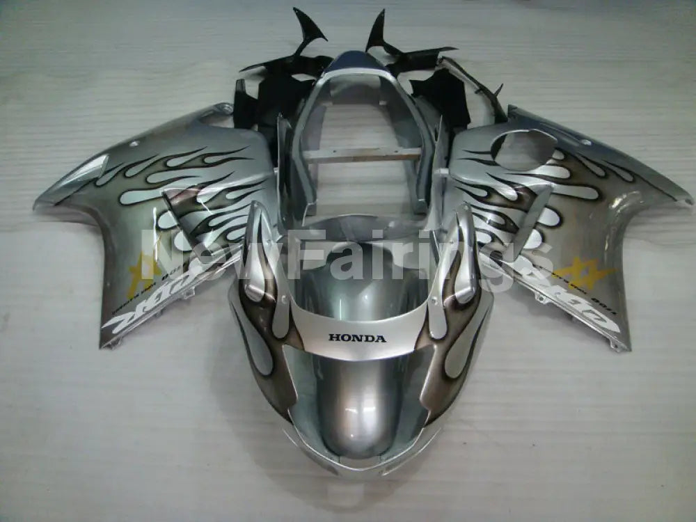 Silver and Black Flame - CBR 1100 XX 96-07 Fairing Kit -