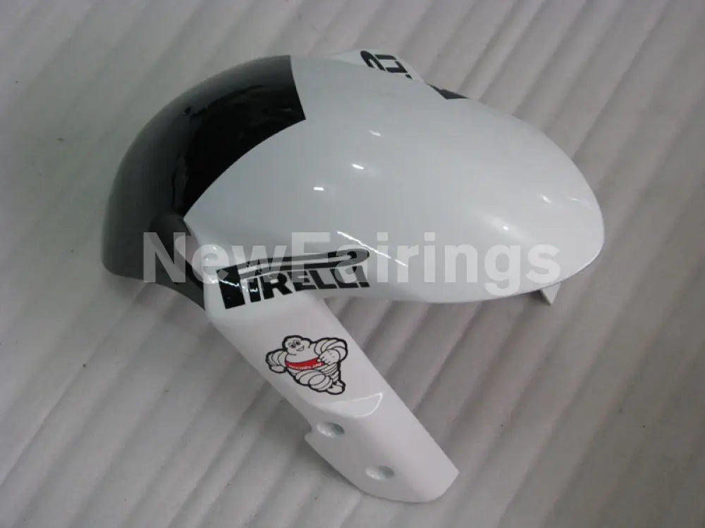 White and Black Corona - GSX-R750 08-10 Fairing Kit