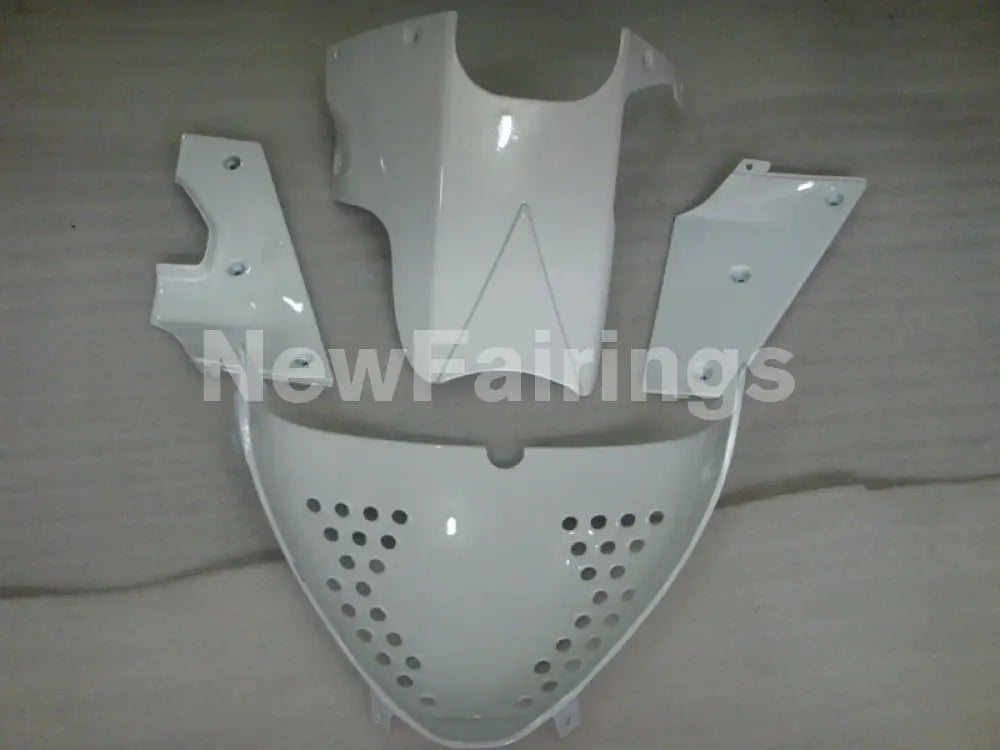 White and Black Corona - GSX-R750 96-99 Fairing Kit