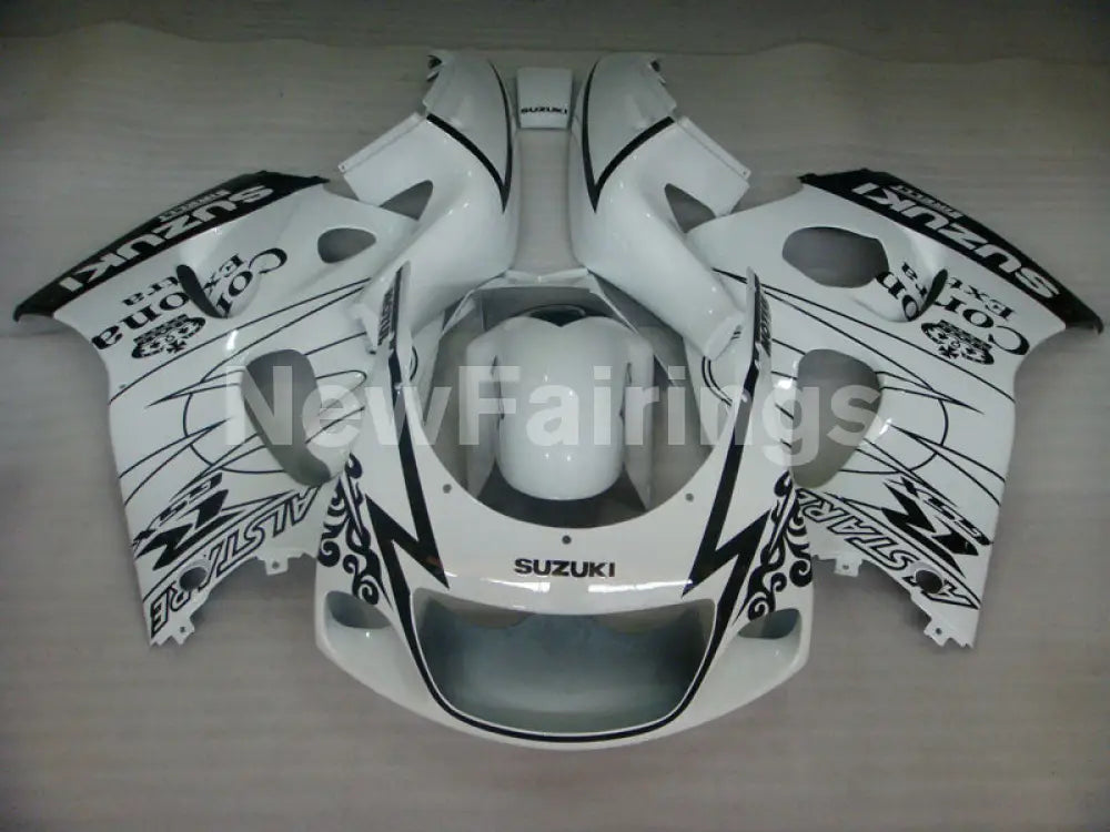 White and Black Corona - GSX-R750 96-99 Fairing Kit