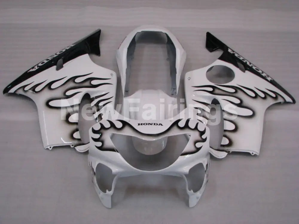 White and Black Flame - CBR600 F4 99-00 Fairing Kit -