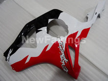 Charger l&#39;image dans la galerie, White and Red Black Factory Style - CBR 954 RR 02-03 Fairing