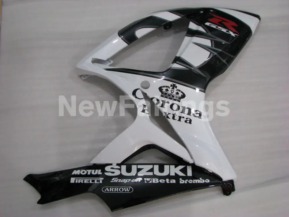 White and Black Corona - GSX-R750 06-07 Fairing Kit