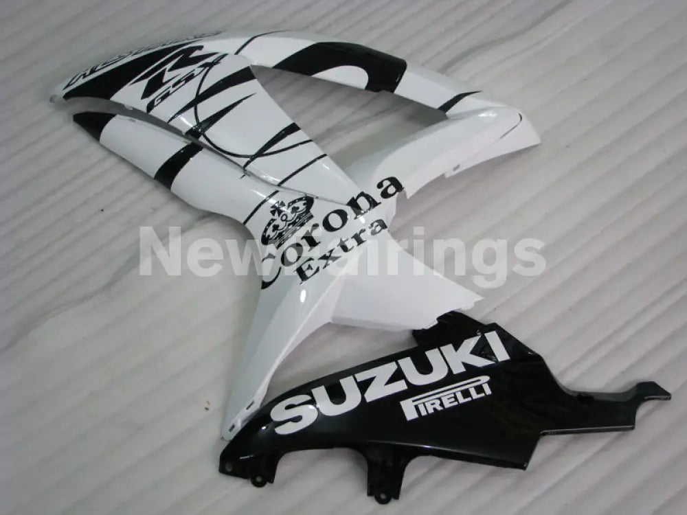 White and Black Corona - GSX-R750 08-10 Fairing Kit