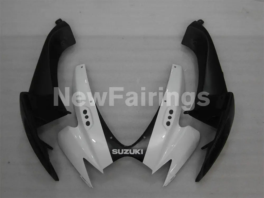 White and Black Factory Style - GSX-R600 06-07 Fairing Kit