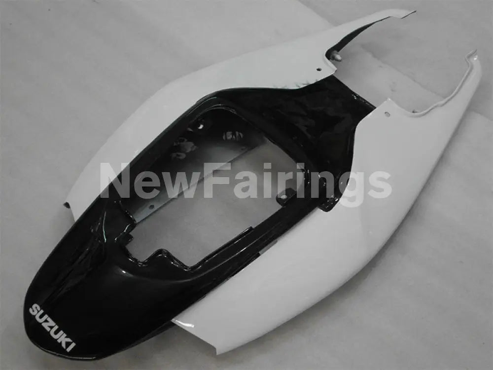 White and Black Factory Style - GSX-R750 06-07 Fairing Kit