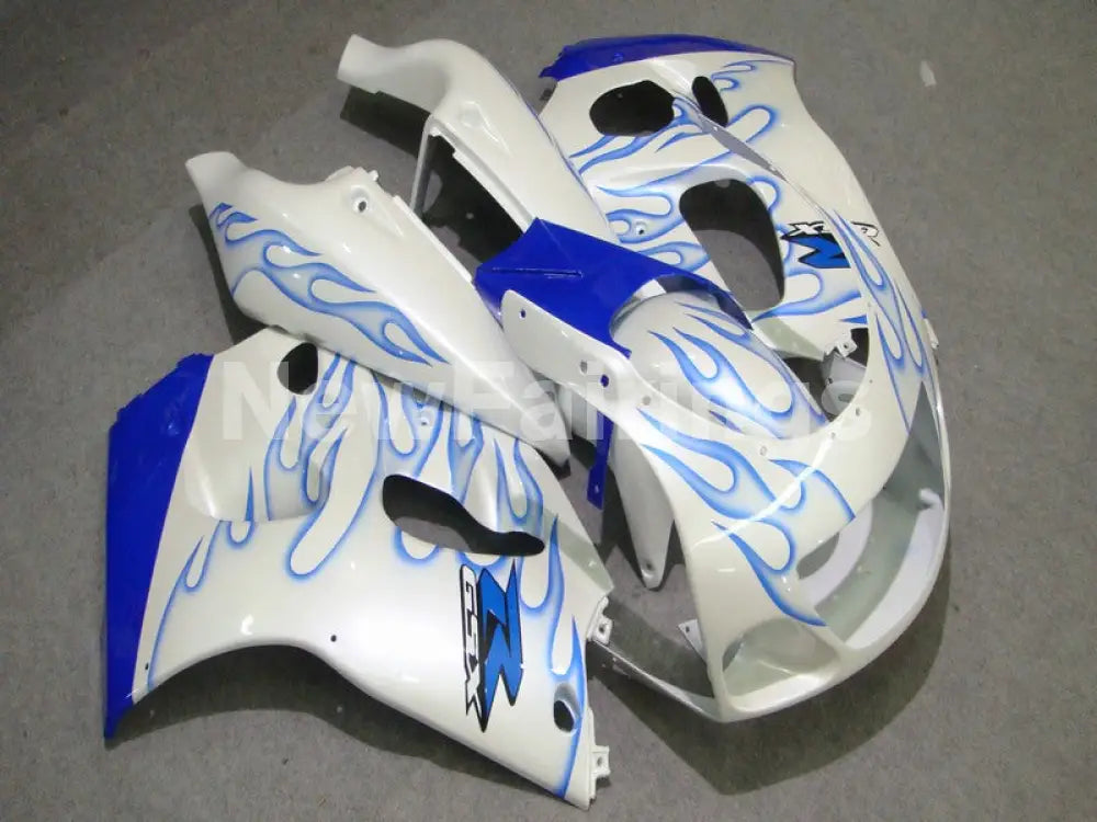 White and Blue Flame - GSX-R750 96-99 Fairing Kit