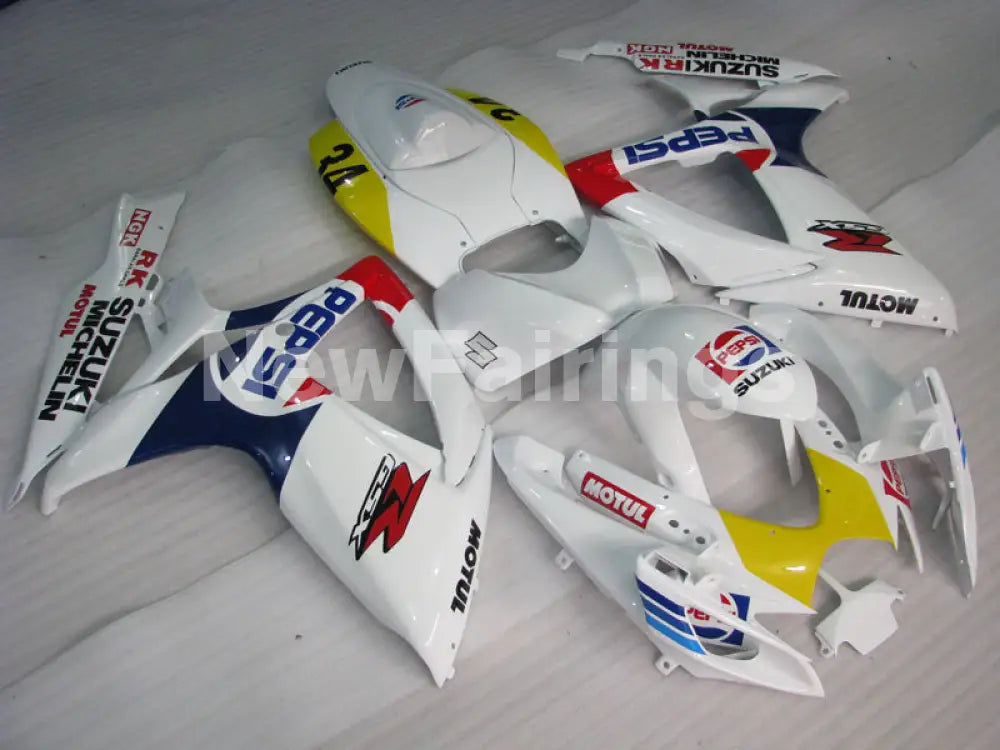 White and Blue Red PEPSI - GSX-R750 06-07 Fairing Kit