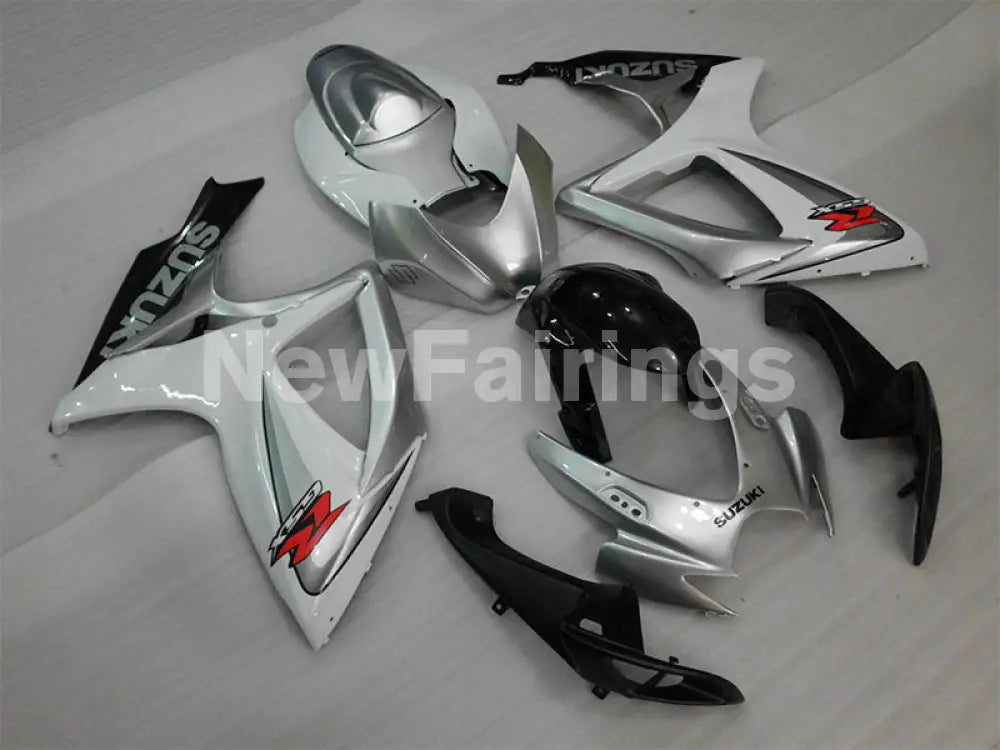 White and Silver Black Factory Style - GSX-R600 06-07