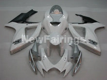 Charger l&#39;image dans la galerie, White and Silver Factory Style - GSX-R600 06-07 Fairing Kit