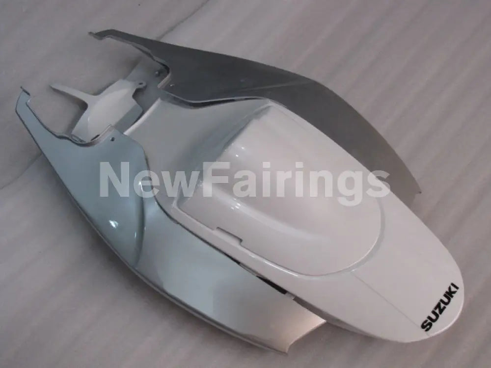 White Silver Factory Style - GSX-R750 06-07 Fairing Kit