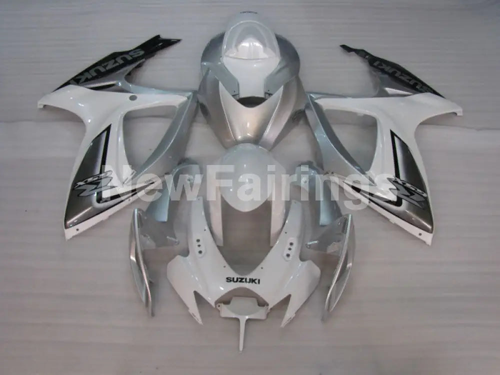 White Silver Factory Style - GSX-R750 06-07 Fairing Kit